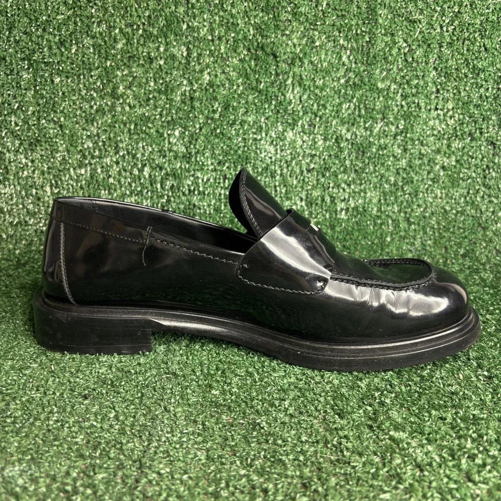 Salvatore Ferragamo Patent Leather Penny Loafers Dress Shoes Black Womens 10‎ C